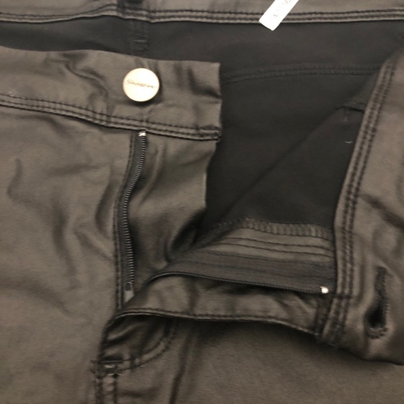 Womens Black Faux Leather leggings.Size ExtraSmall - Picture 4 of 5